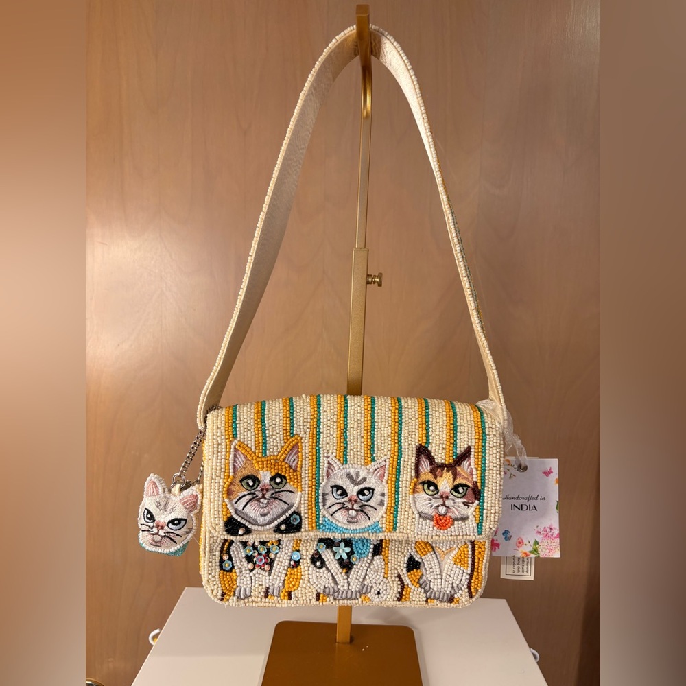 Beaded Cat Panel Shoulder Bag in Yellow Multicolor - Picture 2 of 4